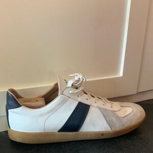 Beckett Simonon White Leather Sneakers with Navy Stripe and Gum Sole
